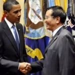 正部级官员赴美国治病,感叹人生只是一套戏装!