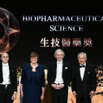 为何mRNA疫苗至今未能在中国内地上市？写在mRNA斩获诺贝尔奖之后