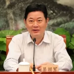 “好色副市长”晏拥军：6年时间嫖娼200多次，专玩学生和模特，你怎么看？